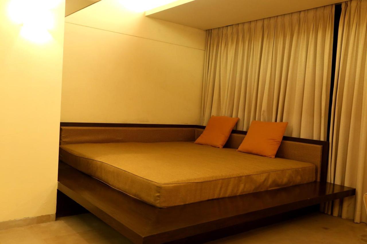 Hotel Outpost@Alibaug à Alībāg Extérieur photo