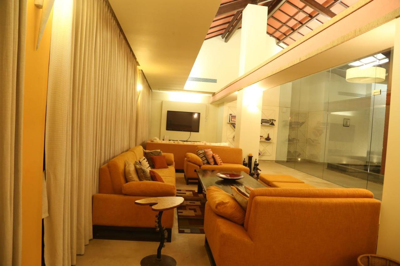 Hotel Outpost@Alibaug à Alībāg Extérieur photo