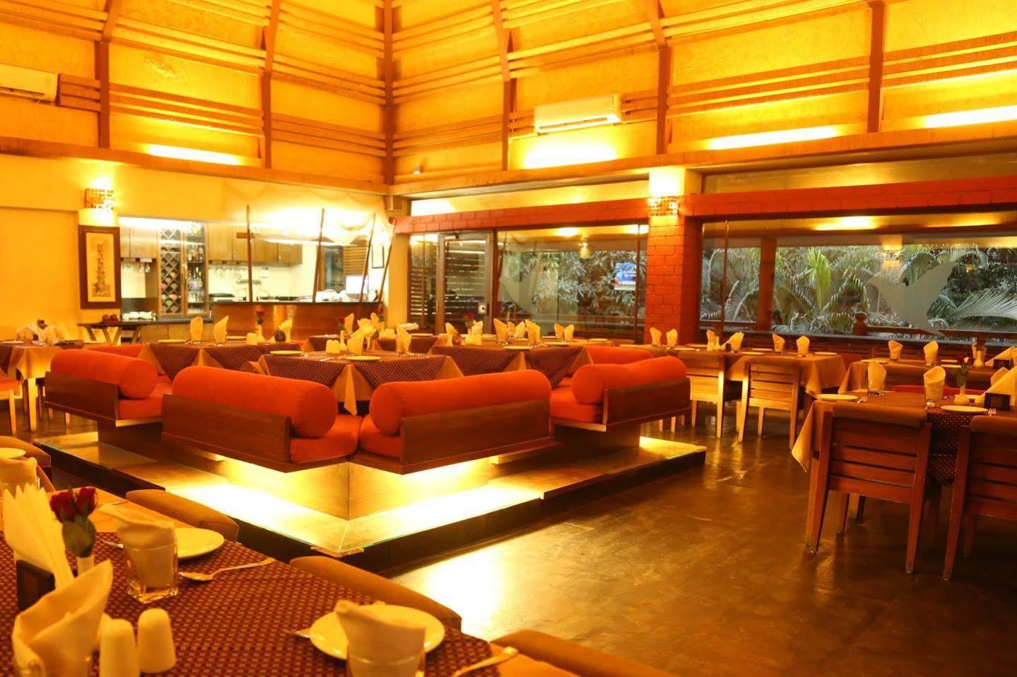 Hotel Outpost@Alibaug à Alībāg Extérieur photo